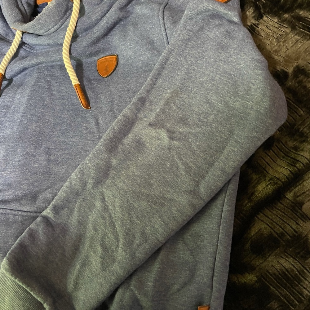 Buckle Wanakome Brand Hoodie